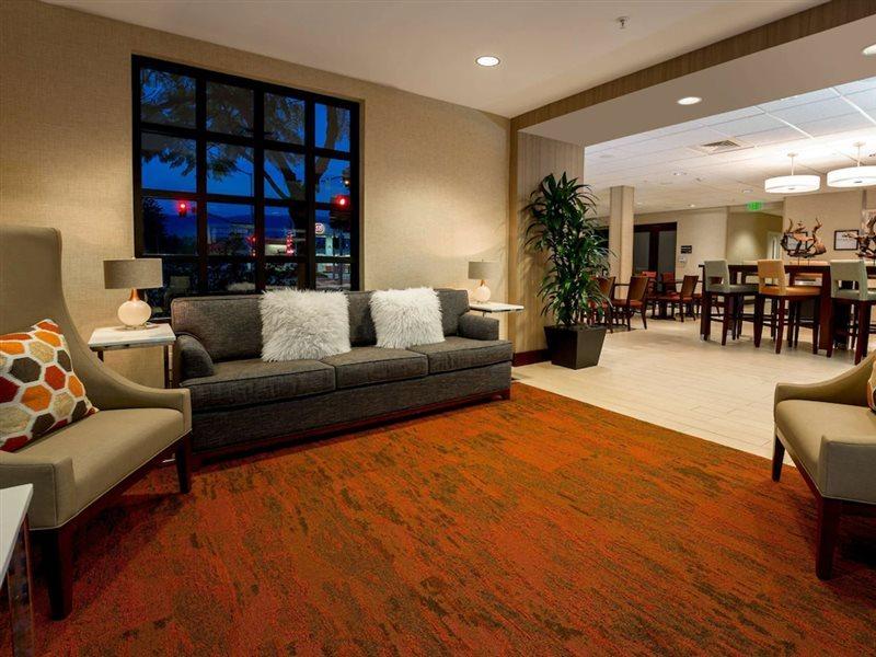 Hampton Inn Santa Barbara/Goleta Buitenkant foto