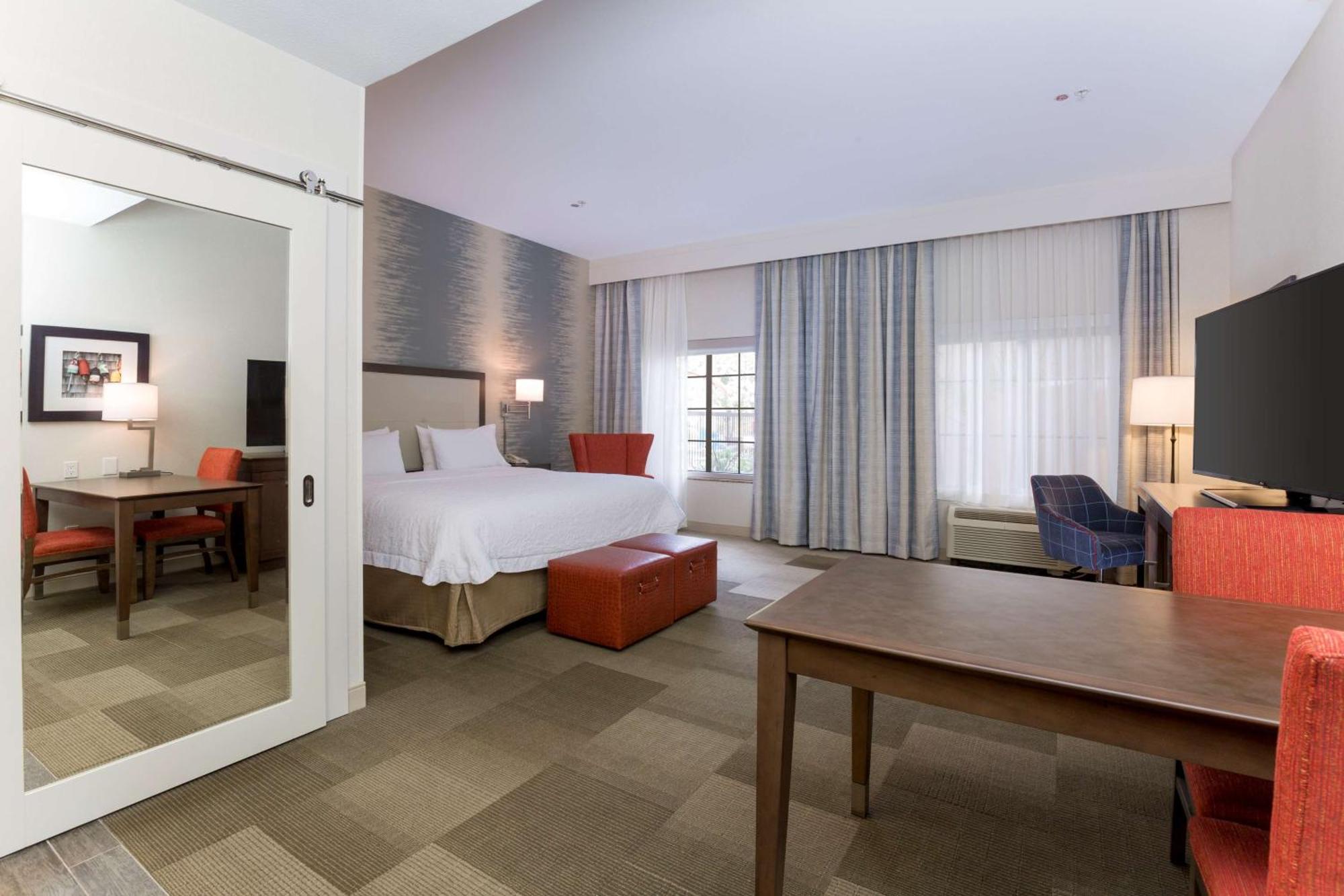 Hampton Inn Santa Barbara/Goleta Buitenkant foto