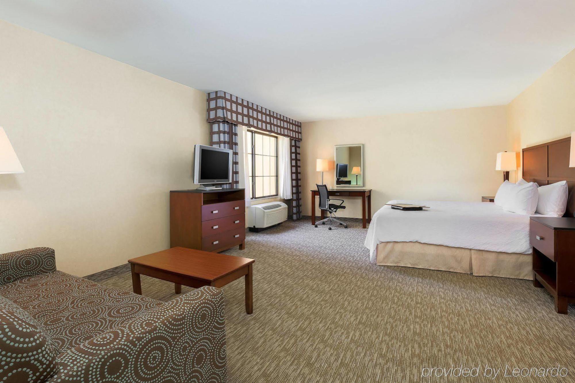 Hampton Inn Santa Barbara/Goleta Buitenkant foto