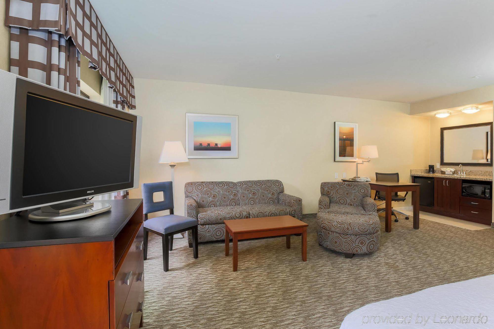 Hampton Inn Santa Barbara/Goleta Buitenkant foto