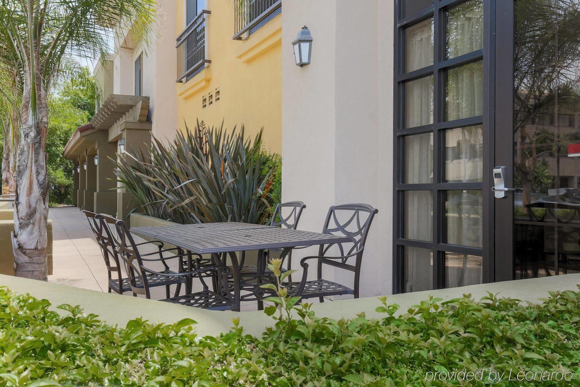 Hampton Inn Santa Barbara/Goleta Buitenkant foto
