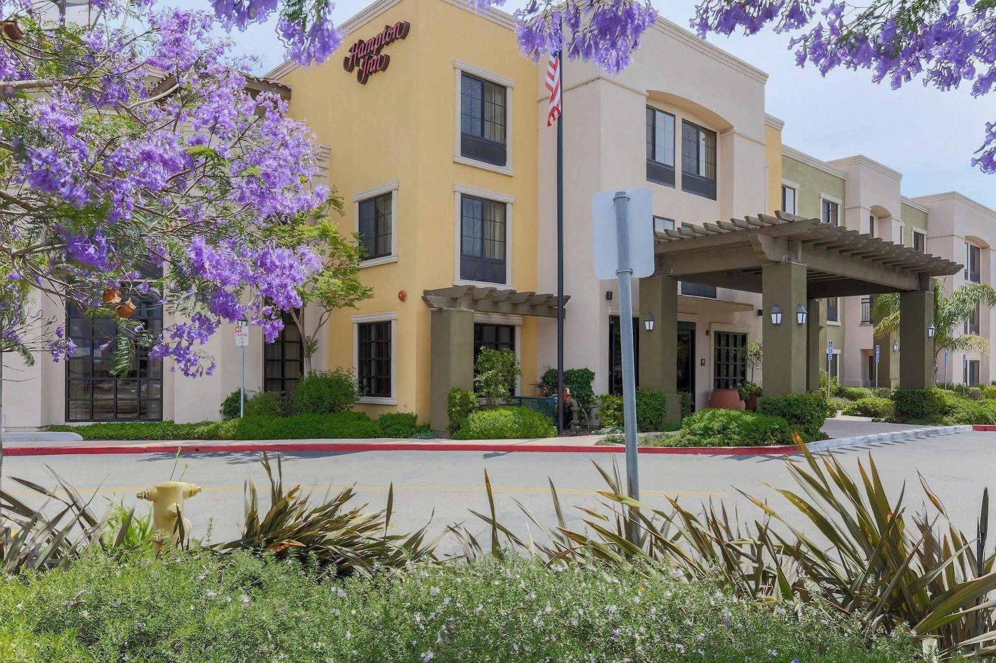 Hampton Inn Santa Barbara/Goleta Buitenkant foto